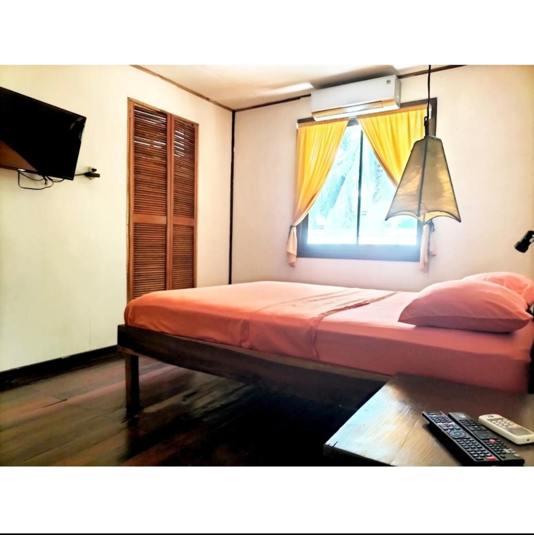 Cabinas Coconut Grove Puerto Viejo de Talamanca Extérieur photo